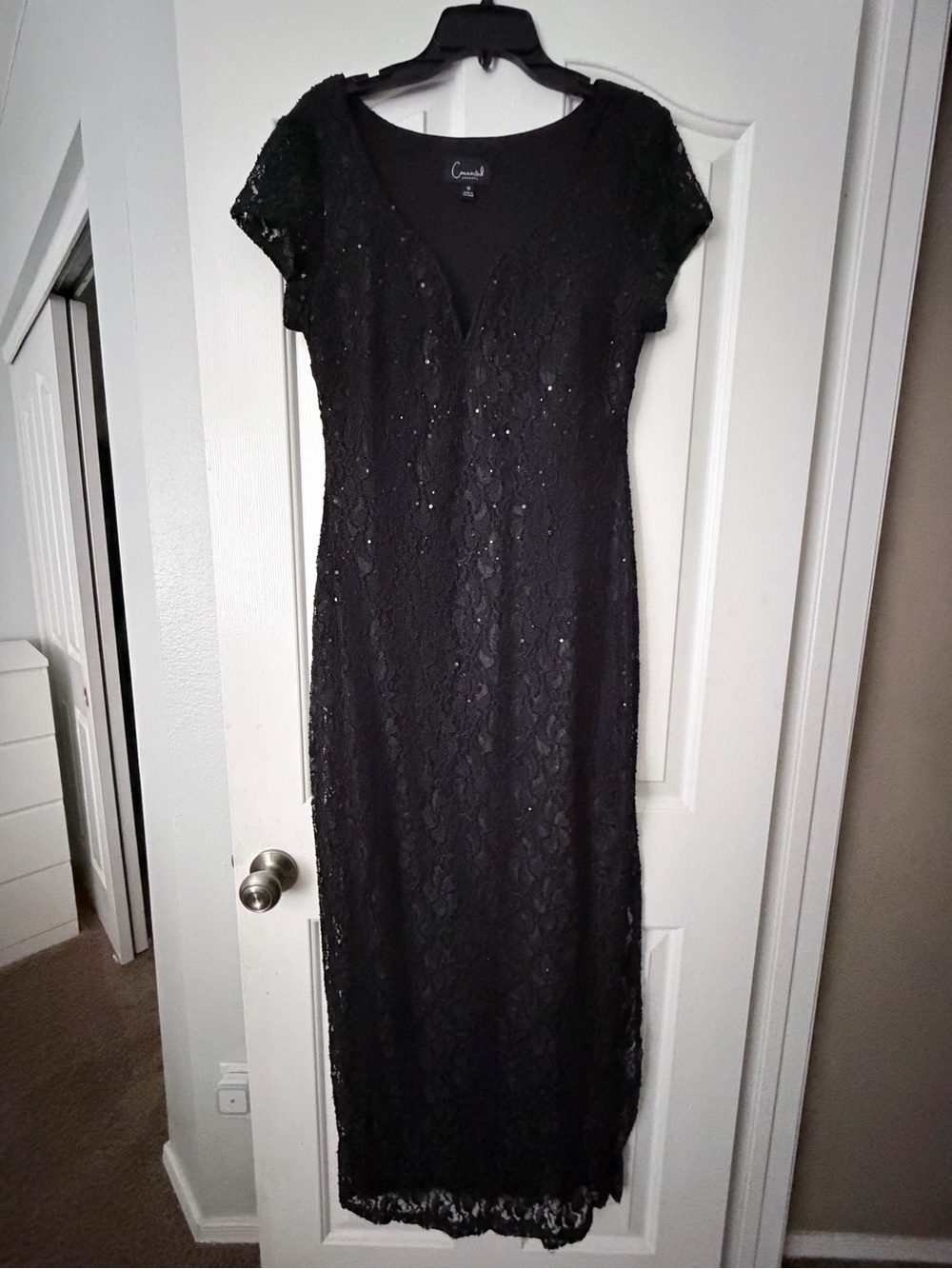 Black Lace Maxi Dress with Cap Sleeves